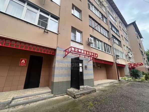 
  Продается универсальное помещение 300 м². Фото 1.
