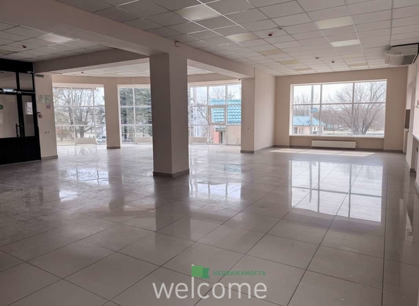 
  Сдается универсальное помещение 175.5 м². Фото 1.