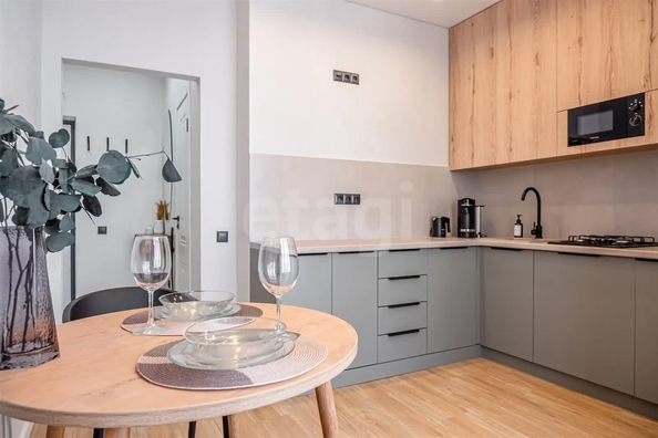 
  Продается 1-комн. квартира 34 м², в ЖК Высота, литер 2.1. Фото 2.