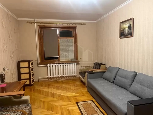 
  Сдается 1-комн. квартира 40 м². Фото 1.