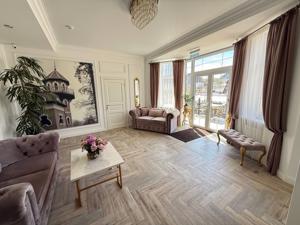 
  Продам дом 900 м². Фото 5.