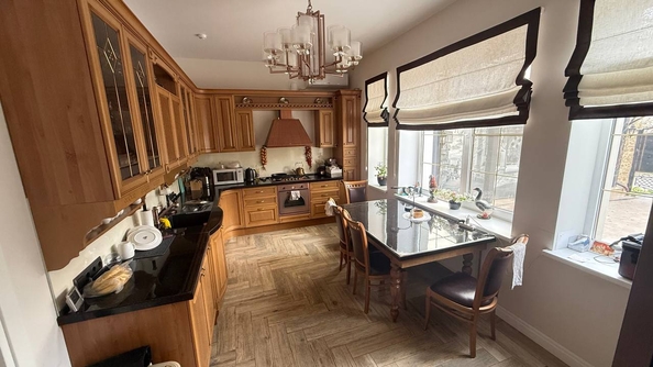 
  Продам дом 900 м². Фото 20.