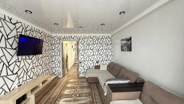 
  Продается 3-комн. квартира 65 м². Фото 1.