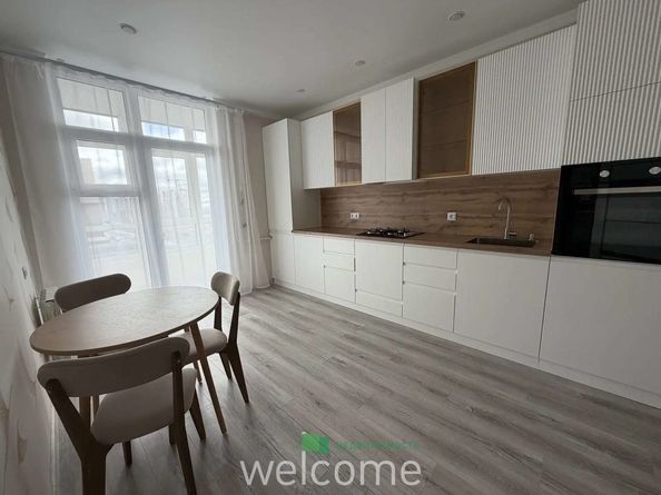 
  Продается 1-комн. квартира 37.7 м², в ЖК Высота, литер 2.1. Фото 1.