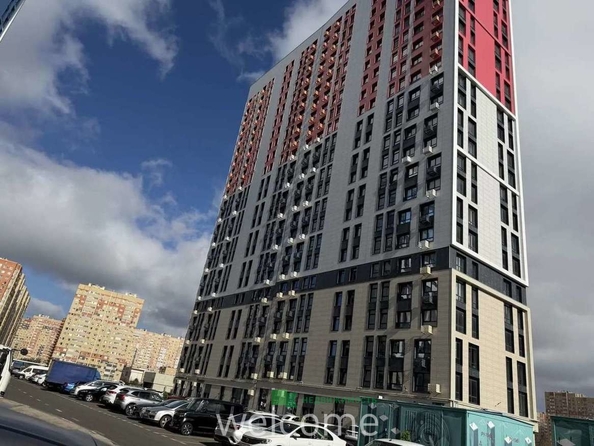 
  Продается 2-комн. квартира 63 м². Фото 1.