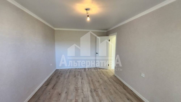 
  Продается 1-комн. квартира, 37 м², Андрея Губина ул
. Фото 6.