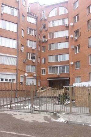 
   Продам 6-комнатную, 312.6 м², Осипенко ул

. Фото 1.