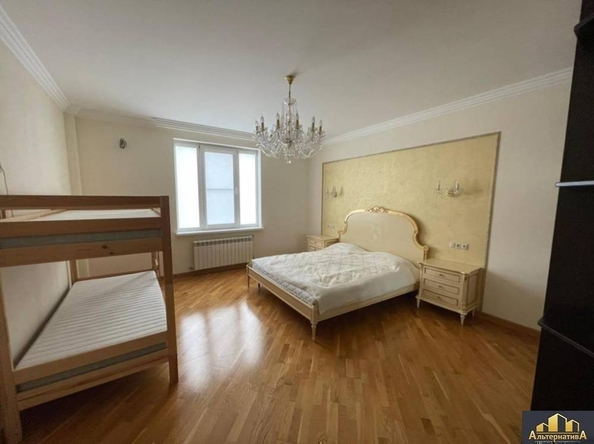 
   Продам 3-комнатную, 180 м², Островского ул

. Фото 16.