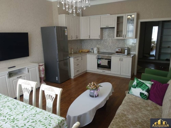 
  Продается 3-комн. квартира, 83 м², Шаумяна ул
. Фото 2.