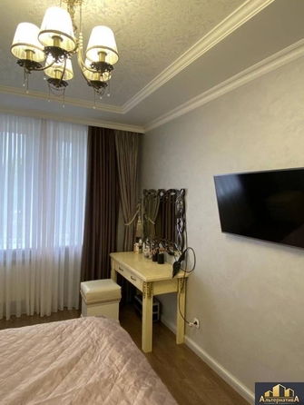 
  Продается 3-комн. квартира, 78.2 м², Орджоникидзе ул
. Фото 8.