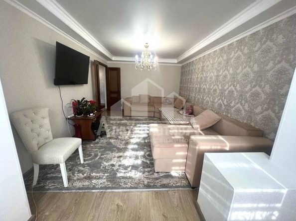 
   Продам 3-комнатную, 64.3 м², Марцинкевича ул

. Фото 2.