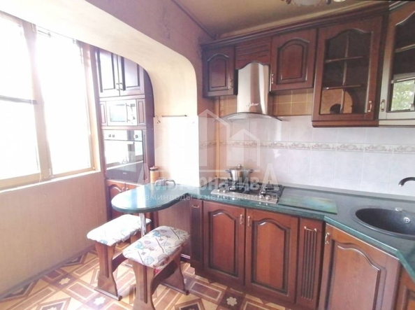 
  Продается 3-комн. квартира, 64.2 м², Андрея Губина ул
. Фото 2.