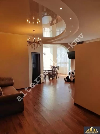 
  Продается 2-комн. квартира 67.8 м². Фото 1.