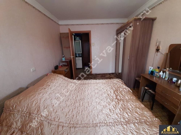 
   Продам 2-комнатную, 34 м², Красивая ул

. Фото 3.