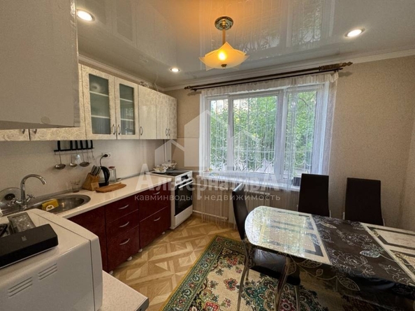 
  Продается 2-комн. квартира, 57 м², Кирова ул
. Фото 1.
