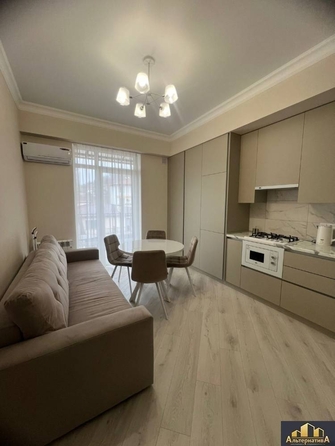 
   Продам 3-комнатную, 100 м², Декабристов ул

. Фото 2.