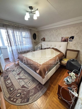 
   Продам 3-комнатную, 75 м², Островского ул

. Фото 9.