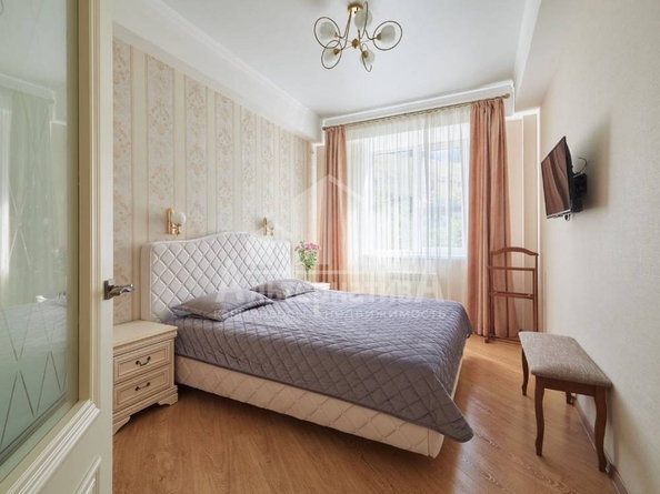 
  Продается 2-комн. квартира, 72.5 м², Декабристов ул
. Фото 6.