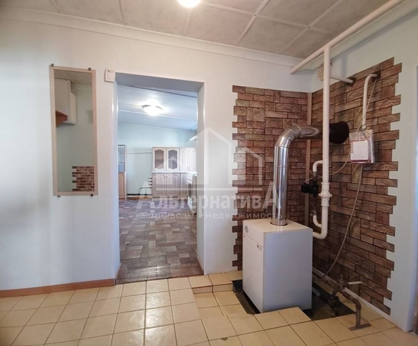 
  Продается 3-комн. квартира, 65 м², Замковая ул
. Фото 3.