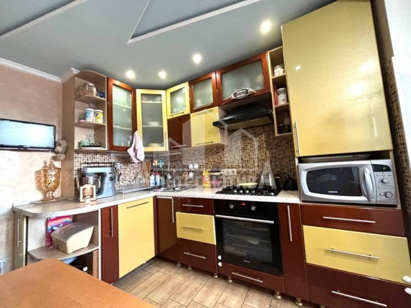 
  Продается 3-комн. квартира 72 м². Фото 2.