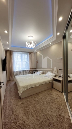 
  Продается 3-комн. квартира, 60 м², Крутая дорога ул
. Фото 1.