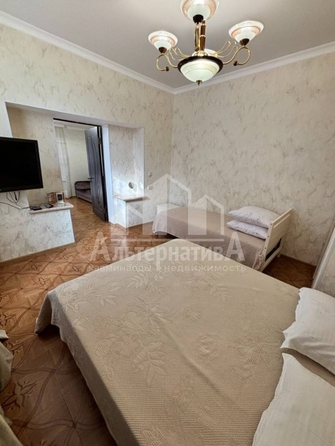 
  Продается 2-комн. квартира, 40 м², Чкалова ул
. Фото 4.