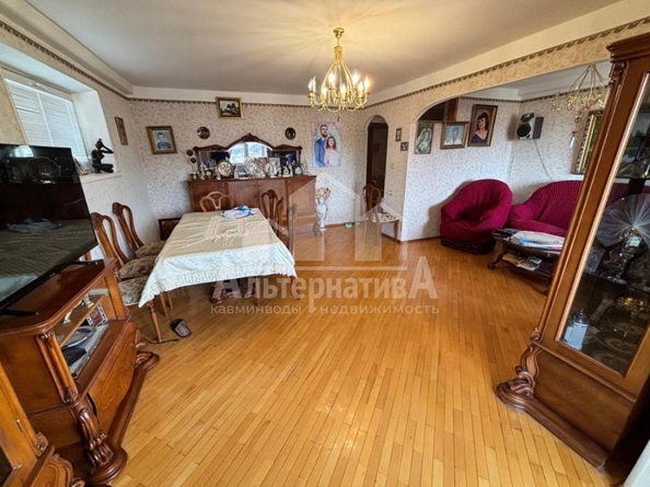 
   Продам 2-комнатную, 55 м², Островского ул

. Фото 3.