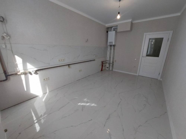 
   Продам 1-комнатную, 47 м², Замковая ул

. Фото 1.