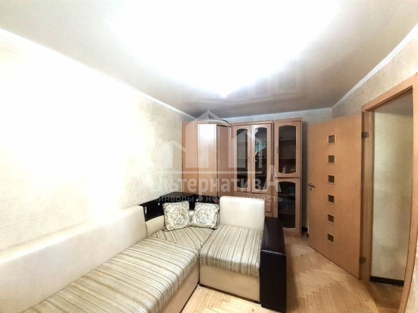 
   Продам 1-комнатную, 27 м², Островского ул

. Фото 4.