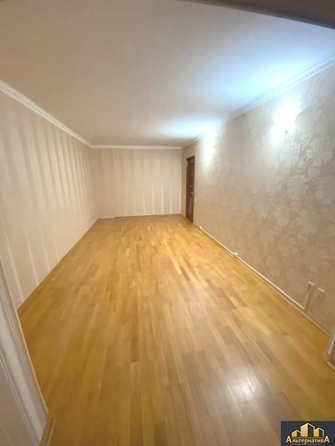 
   Продам 4-комнатную, 93.2 м², Широкая ул

. Фото 10.