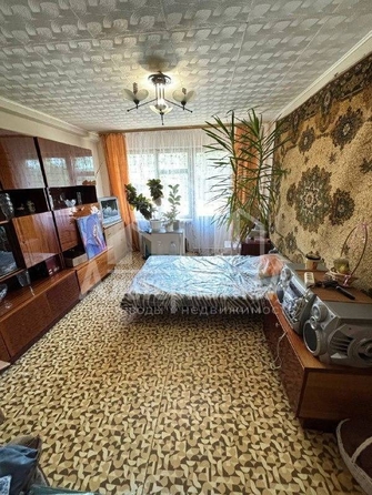 
   Продам 4-комнатную, 80.7 м², Крутая дорога ул

. Фото 8.