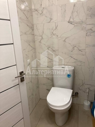 
   Продам 3-комнатную, 90 м², Орджоникидзе ул

. Фото 38.