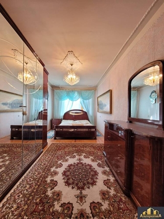 
  Продается 4-комн. квартира, 161.8 м², Жуковского ул
. Фото 9.