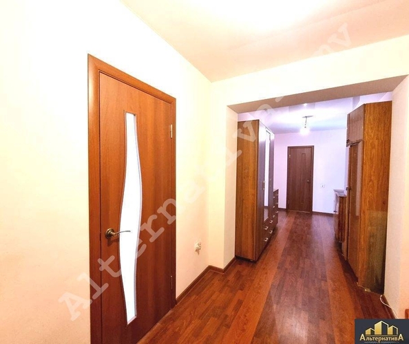 
   Продам 2-комнатную, 73 м², Романенко ул

. Фото 5.