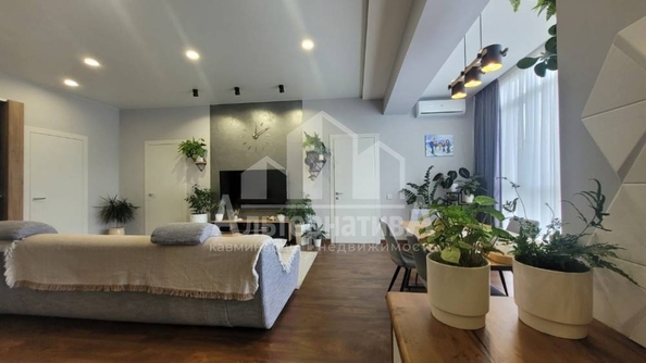 
  Продается 3-комн. квартира, 93.08 м², Декабристов ул
. Фото 11.