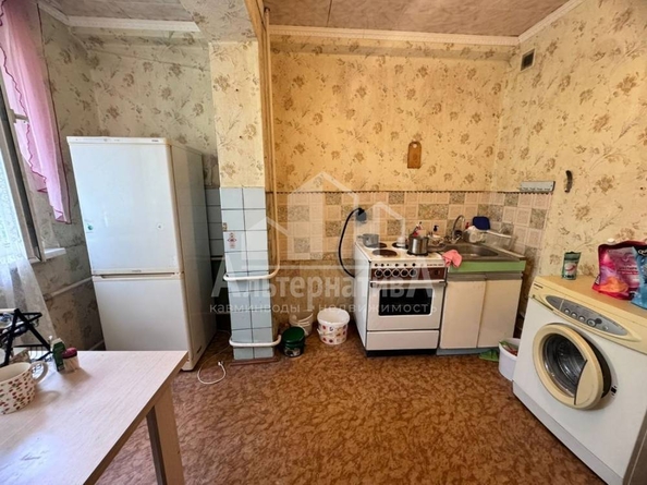 
   Продам 1-комнатную, 38.4 м², Ленинградская ул

. Фото 5.