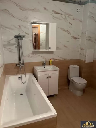 
  Продается 4-комн. квартира 183.5 м². Фото 7.