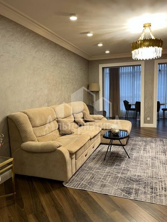 
  Продается 3-комн. квартира, 145 м², Жуковского ул
. Фото 3.
