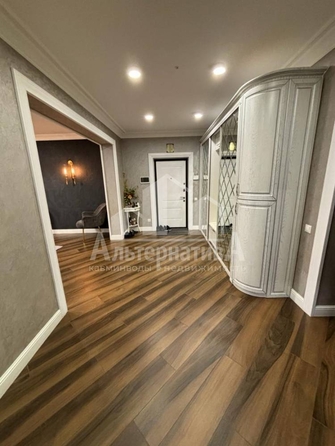 
  Продается 3-комн. квартира, 145 м², Жуковского ул
. Фото 10.