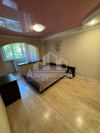 
  Продается 2-комн. квартира, 41 м², Октябрьская ул
. Фото 4.