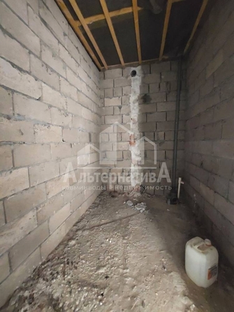 
  Продается 2-комн. квартира, 84 м², Декабристов ул
. Фото 9.