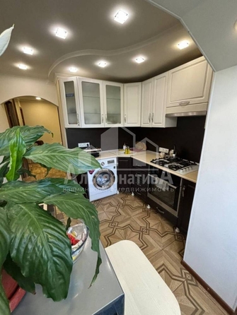 
  Продается 2-комн. квартира, 45.4 м², Широкая ул
. Фото 3.