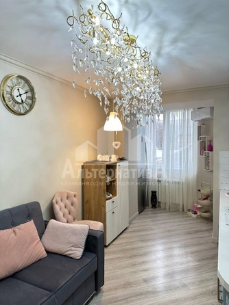 
  Продается 2-комн. квартира, 63 м², Романенко ул
. Фото 3.