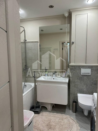 
  Продается 2-комн. квартира, 63 м², Романенко ул
. Фото 12.