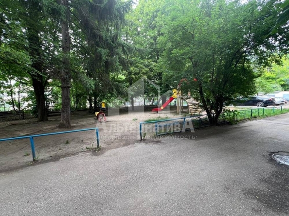 
  Продается 3-комн. квартира, 56 м², Широкая ул
. Фото 1.