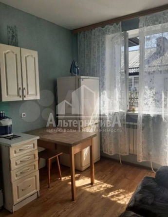 
   Продам 1-комнатную, 33 м², Набережная ул

. Фото 1.