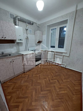 
   Продам 2-комнатную, 46.3 м², Пятигорская ул

. Фото 2.