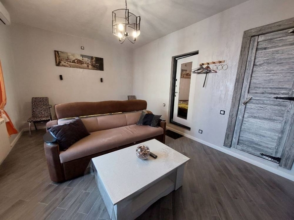 
  Продается 3-комн. квартира, 75 м², Декабристов ул
. Фото 2.