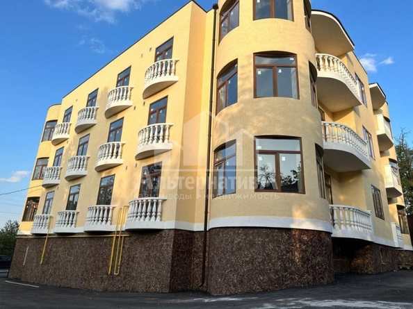 
   Продам 2-комнатную, 84.1 м², Титова ул

. Фото 3.