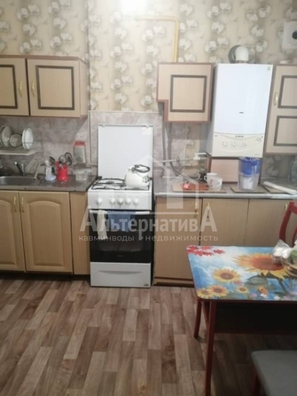 
   Продам 2-комнатную, 37 м², Подгорная ул

. Фото 4.